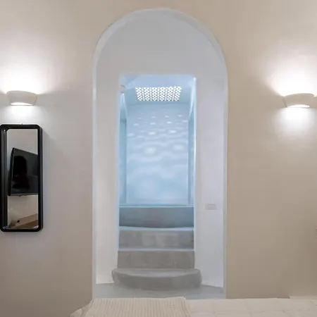 Wonderful Santorini 1 Bedroom Gonia Astonishing Views Outdoor Jacuzzi *